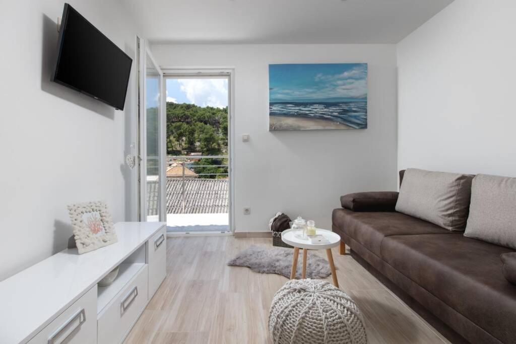 Seaview Apartment Sparkle Iskra - Povlja, Brac Povlja  Zewnętrze zdjęcie